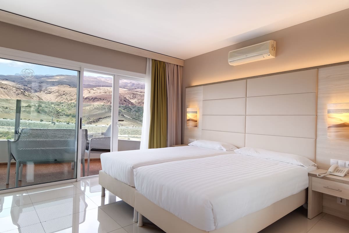 1 bedroom, desk, blackout curtains, free wifi