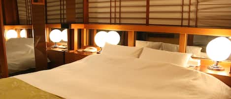 Decoración personalizada, muebles diferentes y wifi gratis