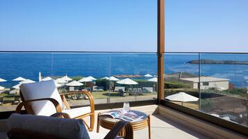 Suite junior, 1 cama King size, vista al mar | Vista desde la habitación