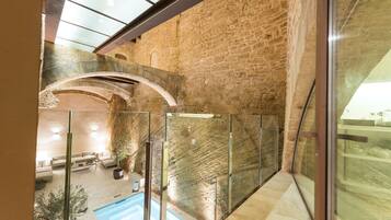 Lichaamsbehandelingen, body wraps, gezichtsbehandelingen