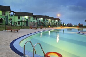 Piscina all'aperto