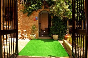 Entrada de la propiedad