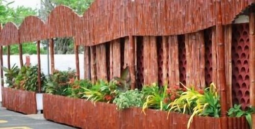 Golden Thistle Hotel