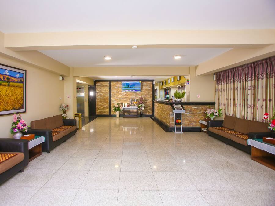 Ruang Istirahat Lobi