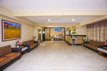 Lobby lounge. Grace Treasure Hotel