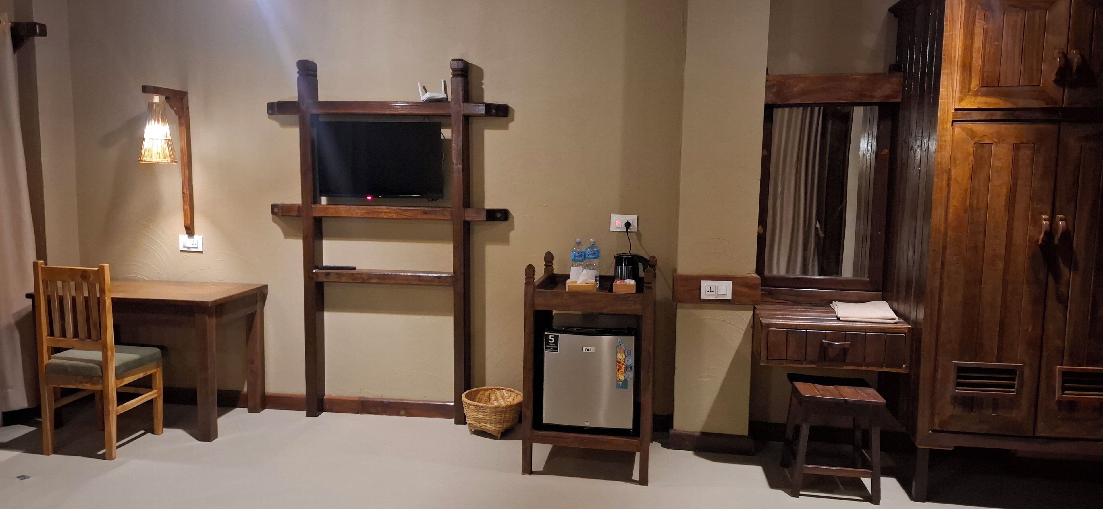 Luxury Room, 1 King Bed, River View