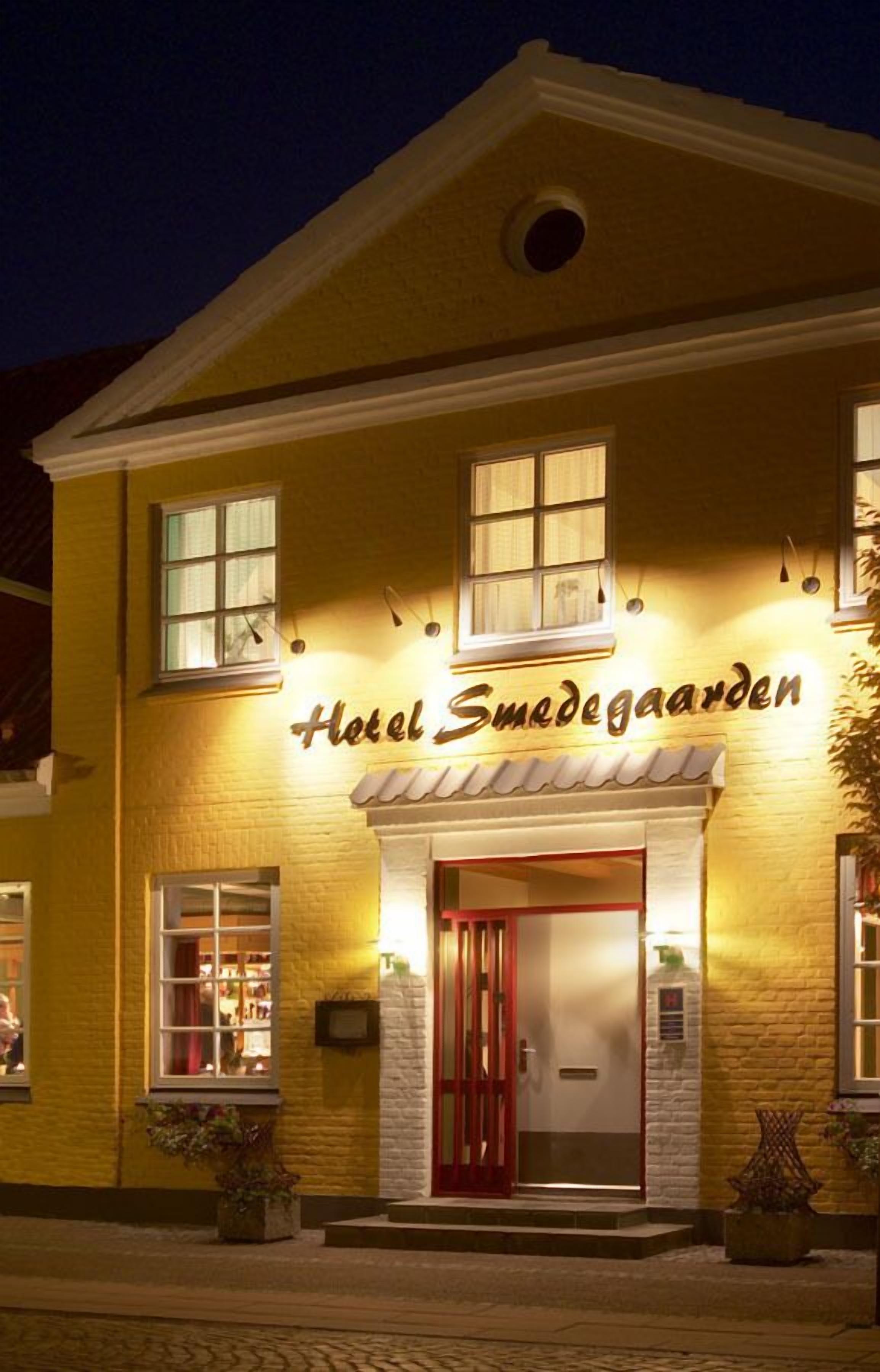 Front of property - evening/night