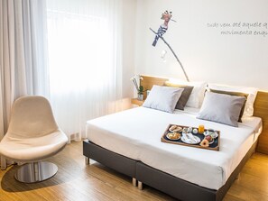 Minibar, in-room safe, desk, soundproofing