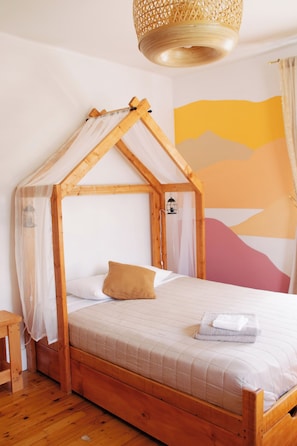 Quarto casal família, banheiro compartilhado | Wi-Fi de cortesia, roupa de cama