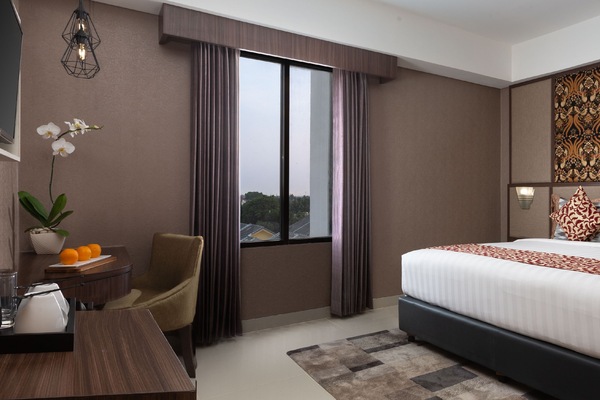 Superior Double | 1 bedroom, in-room safe, desk, free WiFi