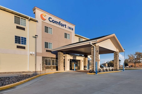 Exterior. Comfort Inn Yankton SD