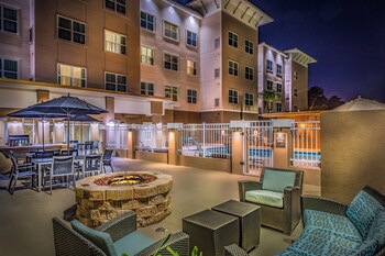 BBQ/picnic area at Residence Inn by Marriott Savannah Airport