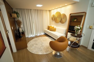 Quarto casal superluxo | Frigobar, quartos à prova de som, Wi-Fi de cortesia, roupa de cama