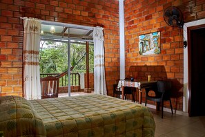 Premium Studio Suite, Garden View | Premium bedding, in-room safe, individually decorated - Los Huingos Eco Lodge (Tarapoto)