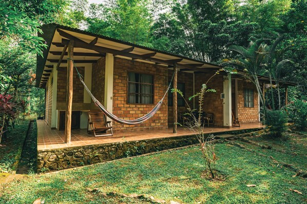 Terrace/patio - Los Huingos Eco Lodge (Tarapoto)