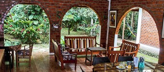 Los Huingos Eco Lodge