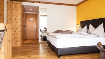Comfort Double Room, Balcony, Mountain View | In-room safe, desk, free cots/infant beds, rollaway beds