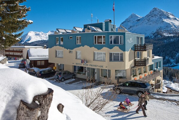 Front of property - Hotel Hohe Promenade Arosa (Arosa)