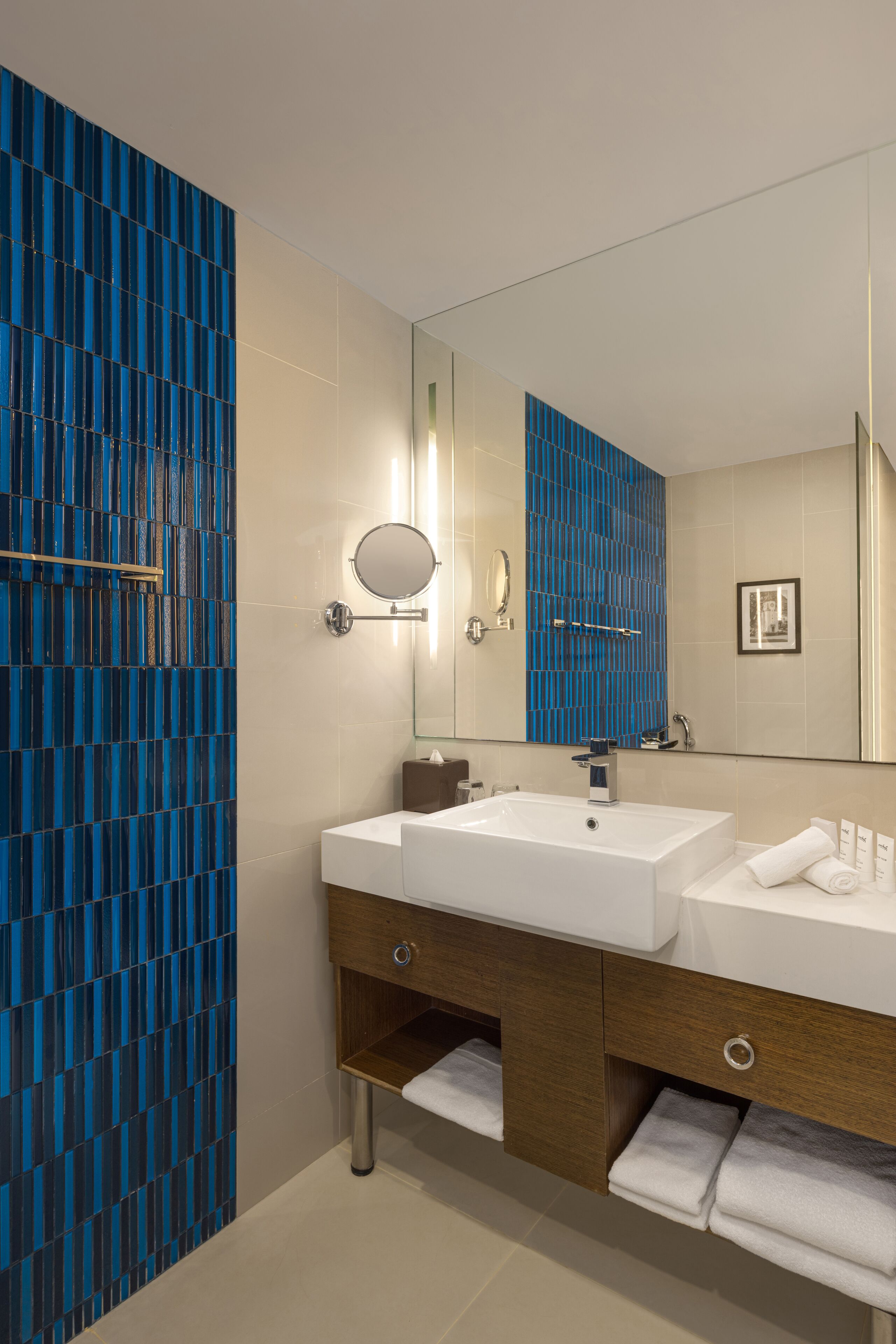 suite, lake view - 15% discount on food and soft beverages | 1 bedroom, premium bedding, down duvets, memory-foam beds