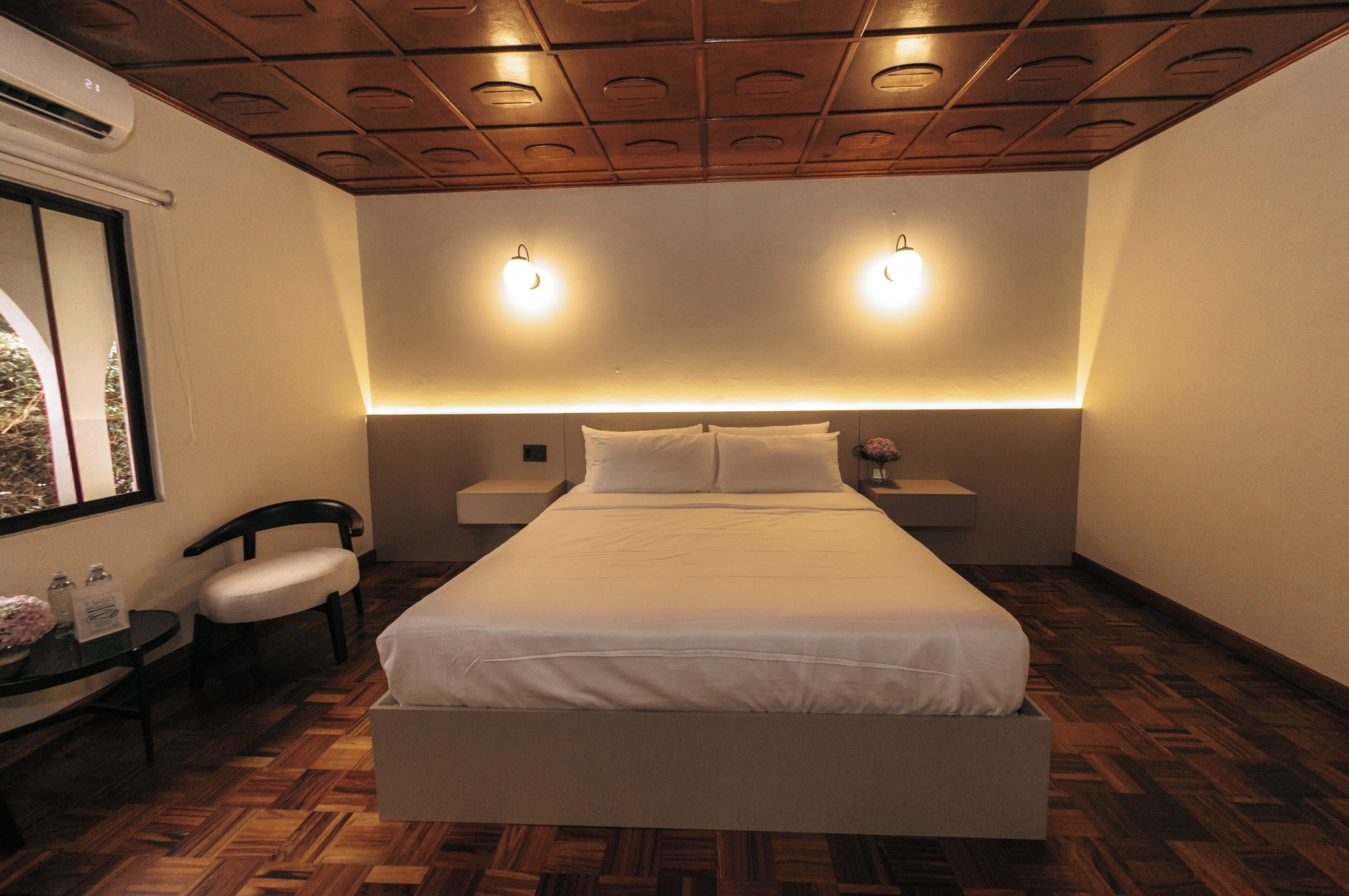 Chambre Deluxe, 1 très grand lit | Literie de qualité supérieure, couette en duvet d'oie