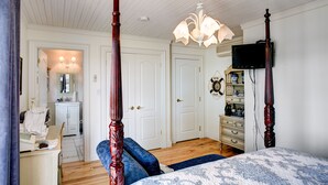 Luksusrom, utsikt mot vingård (French Country Cottage Suite) | Sengetøy av topp kvalitet, lydisolert og wi-fi (inkludert)