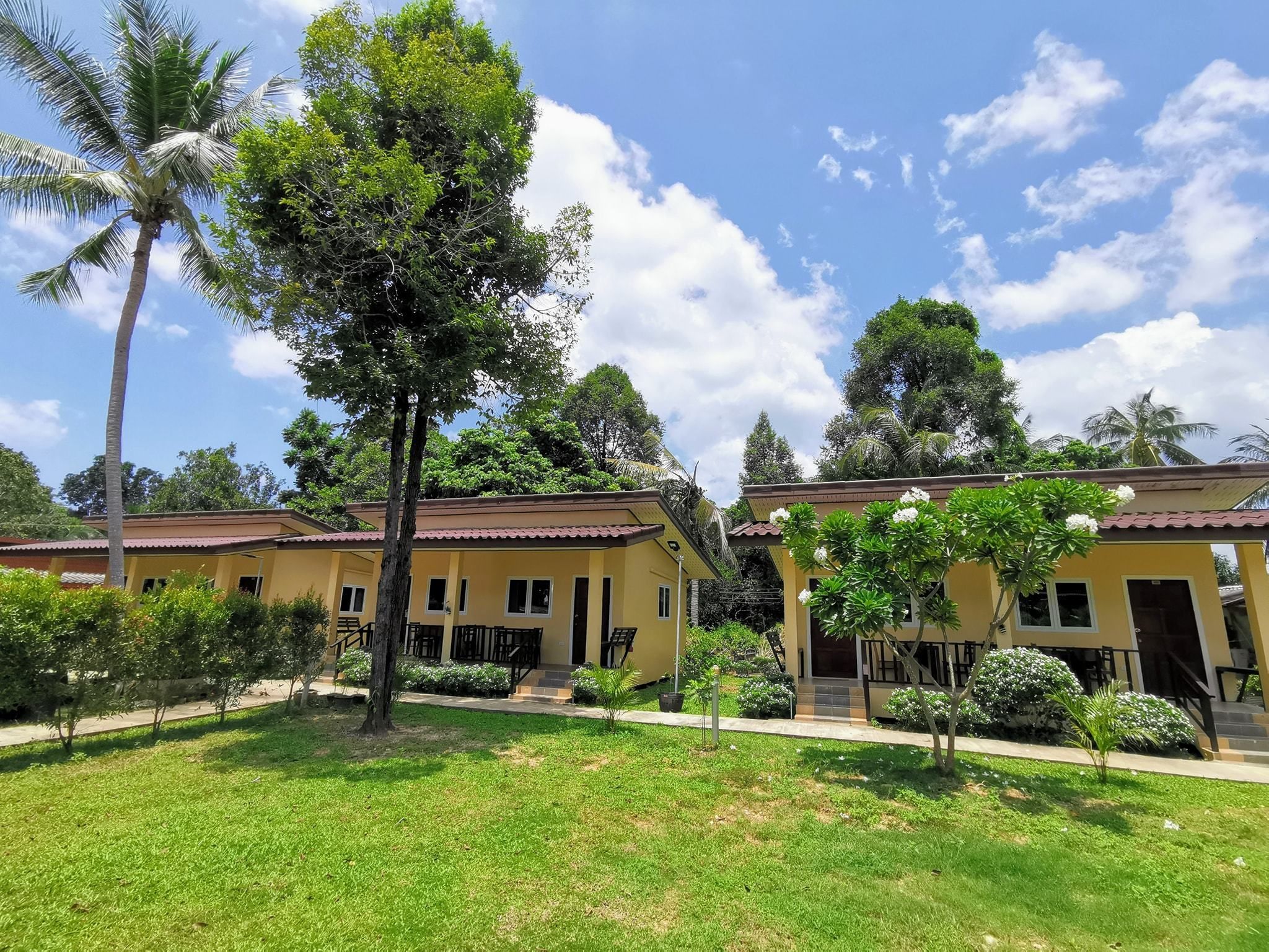 Foto - SER-EN-DIP-I-TY - SHA Extra Plus