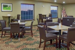 Bar (on property) - Cobblestone Inn & Suites - Winterset, IA (Winterset)