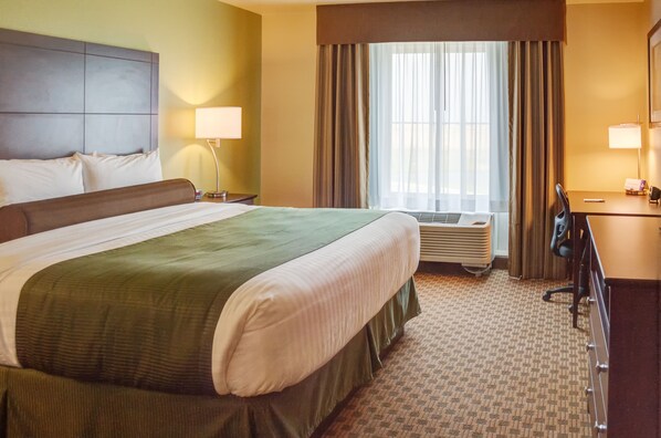 أغطية فراش متميزة وألحفة محشوة بالريش و أسرّة بطبقة علوية مريحة