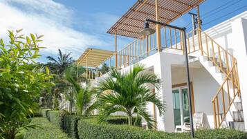 Double Room with Balcony and Top View | Meja kerja dan Wi-Fi gratis