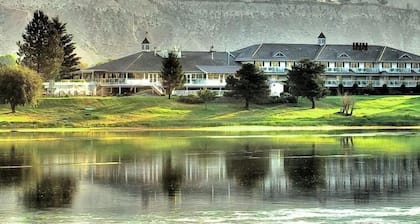 South Thompson Inn Manor House