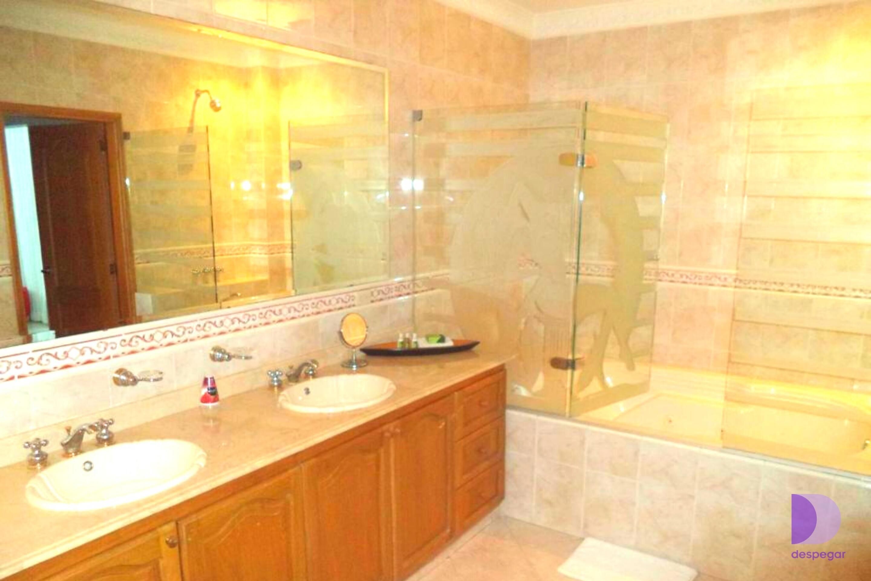 Photo - Hotel Abi Inn By GEH Suites