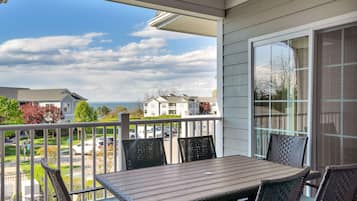 Condo | Terrace/patio