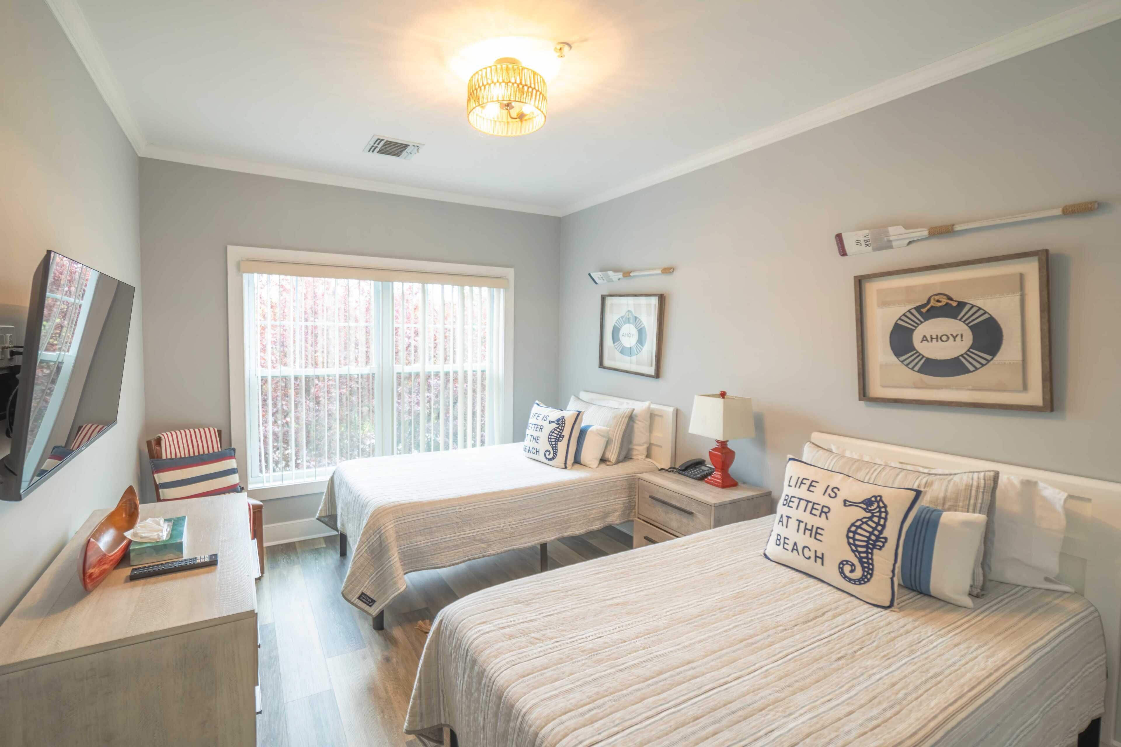 Bungalow | 2 bedrooms, individually decorated, individually furnished