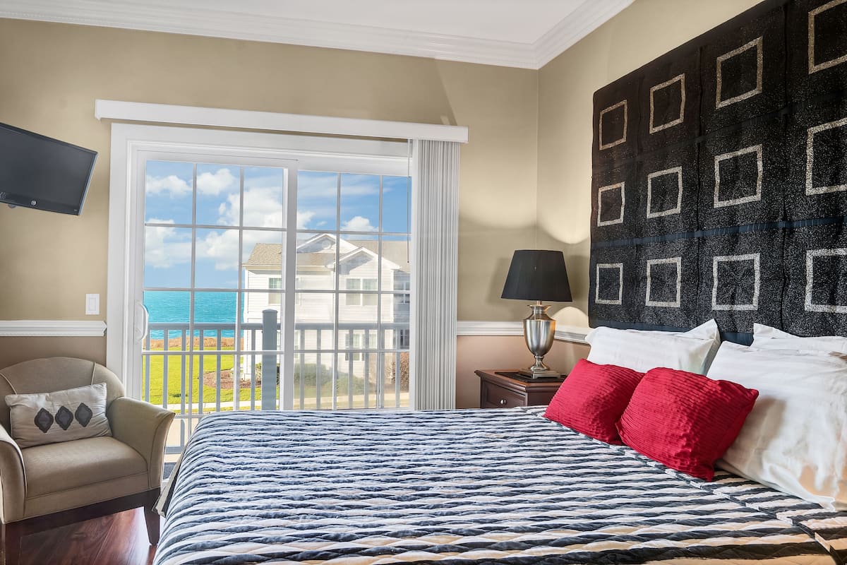 2 bedrooms, iron/ironing board, free WiFi