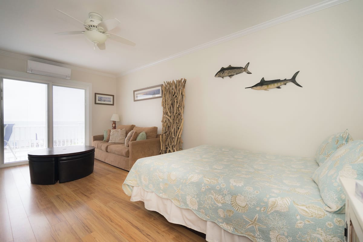 Standard Studio | Iron/ironing board (on request), WiFi (free), individually decorated