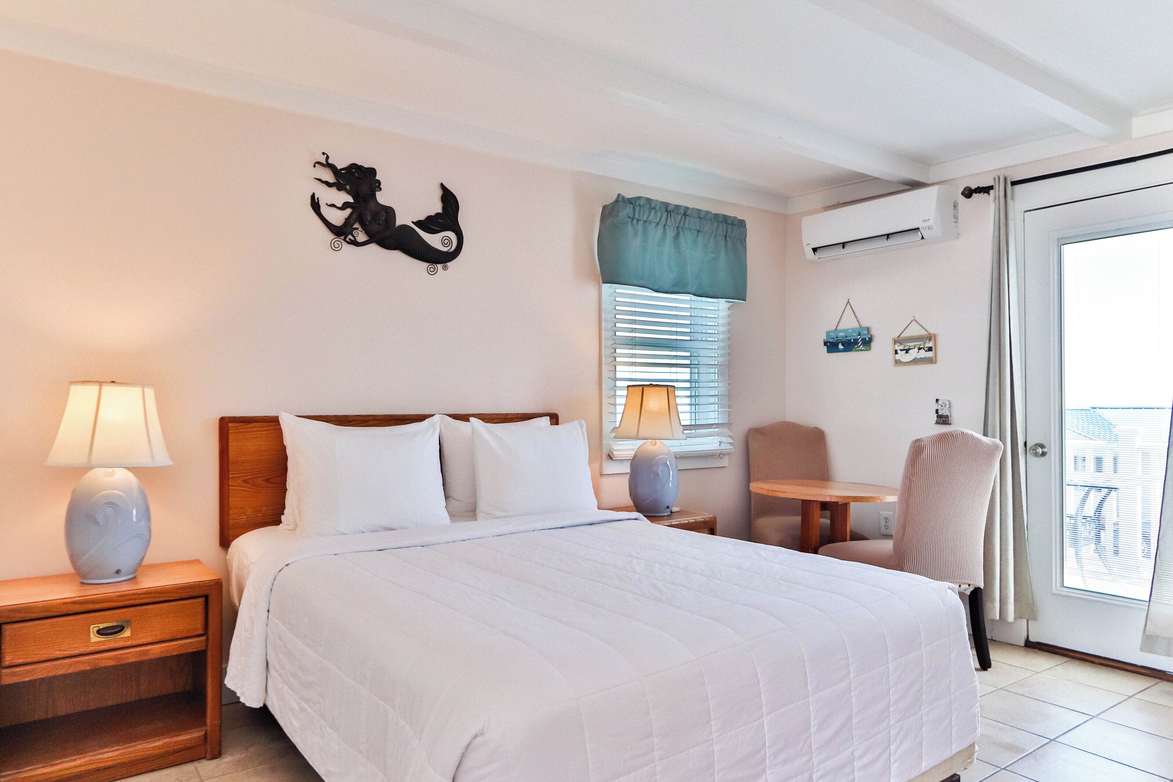 Premium Studio | Individually decorated, individually furnished, iron/ironing board