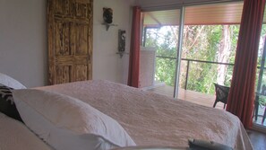 Superior Deluxe Ocean View | Pemandangan dari bilik