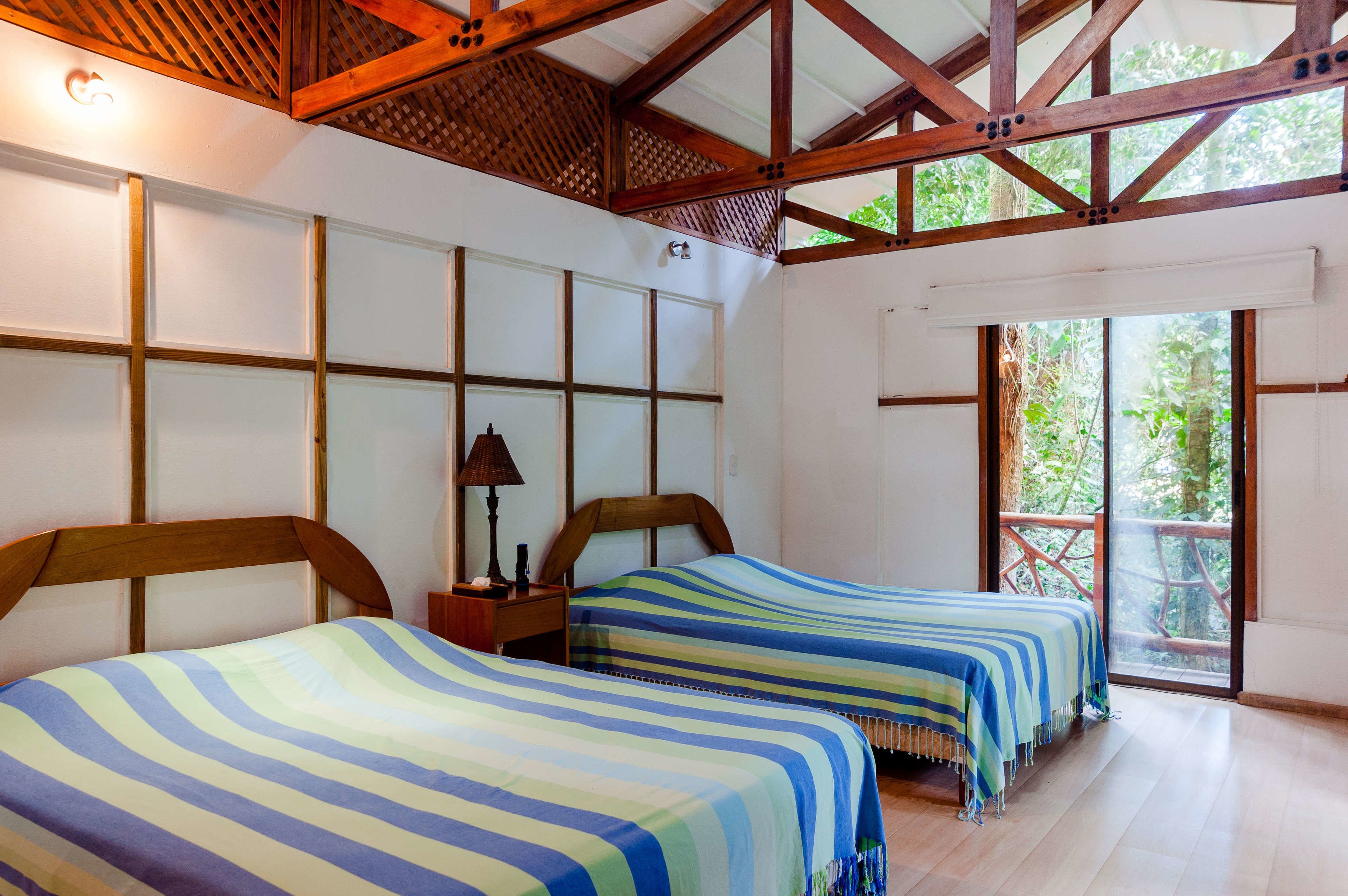 Rollaway beds, bed sheets