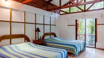 Rollaway beds, bed sheets