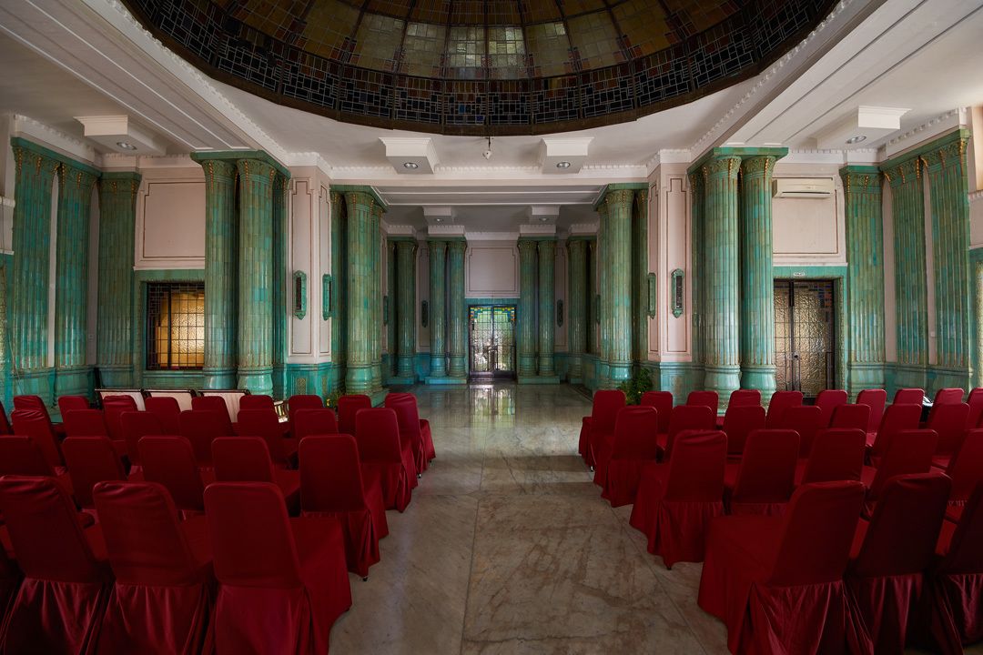 Meeting facility