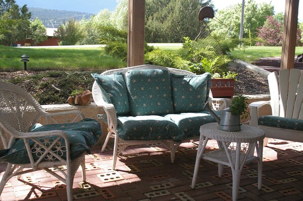 Terrace/patio - Windermere Lakeside B&B (Windermere)