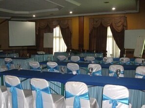 Meeting facility - New Siliwangi Hotel & Restaurant (Semarang)