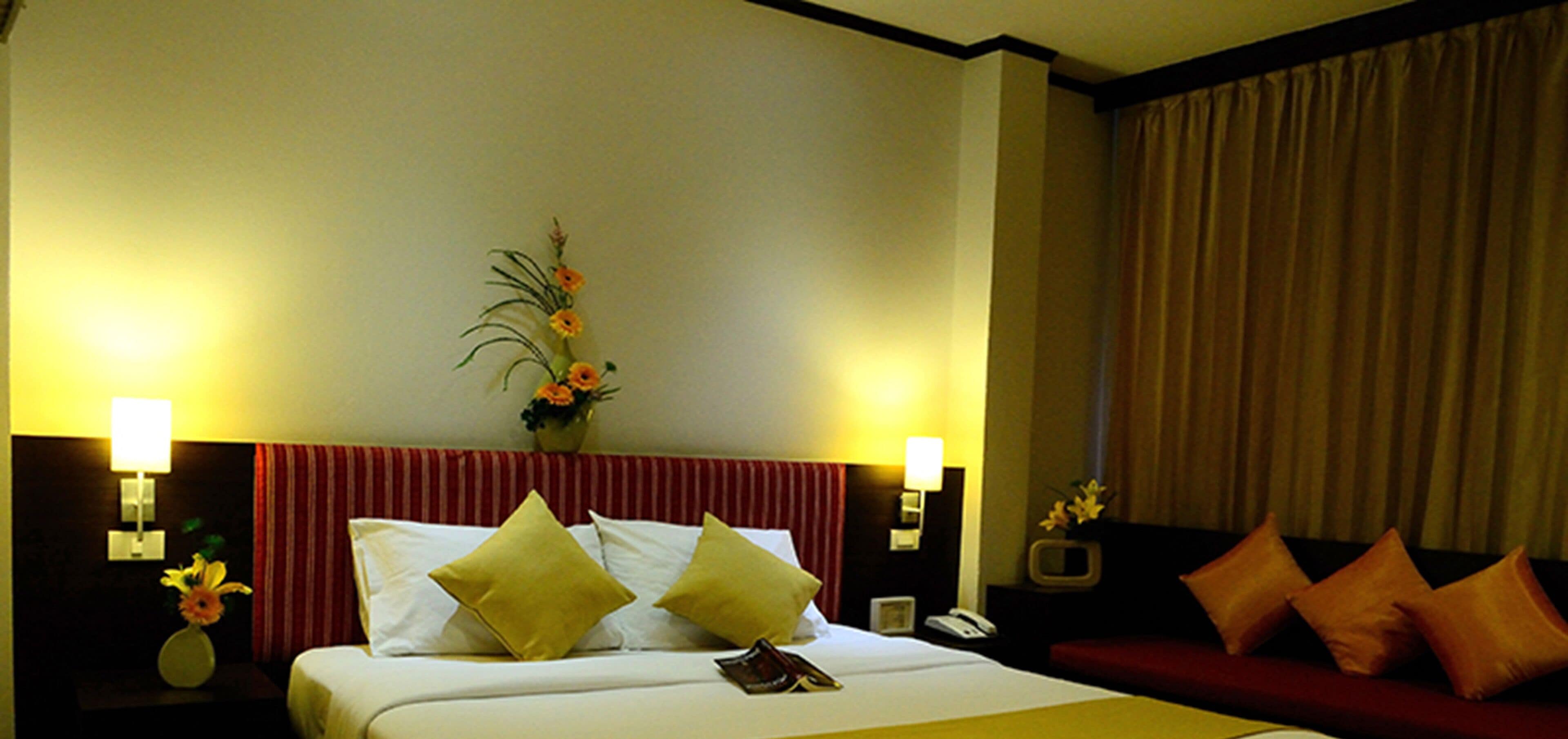Photo - Bossotel Bangkok