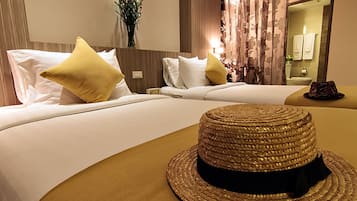 Quarto luxo | 1 quarto, frigobar, cofres nos quartos, cortinas blackout