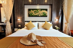 Deluxe-Zimmer | Minibar, Zimmersafe, Verdunkelungsvorhänge, kostenlose Babybetten