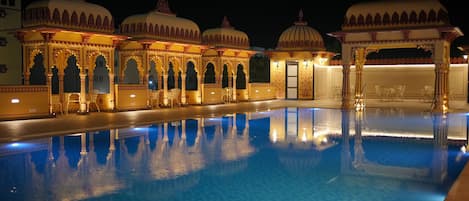 Piscine extérieure