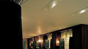Lobby sitting area - Gyungpo Beach Hotel (Gangneung)