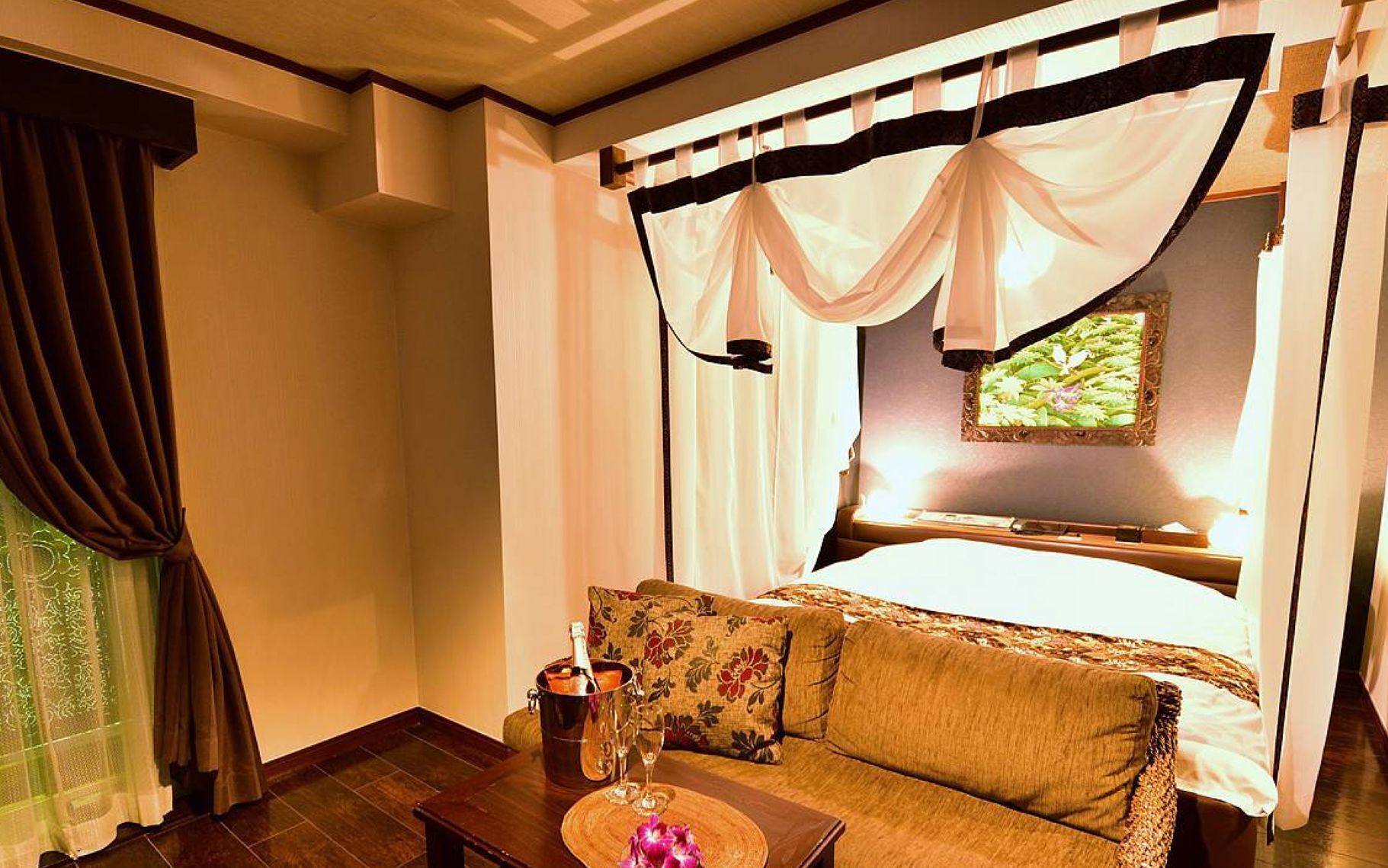 Hochwertige Bettwaren, Verdunkelungsvorhänge, Bügeleisen/Bügelbrett