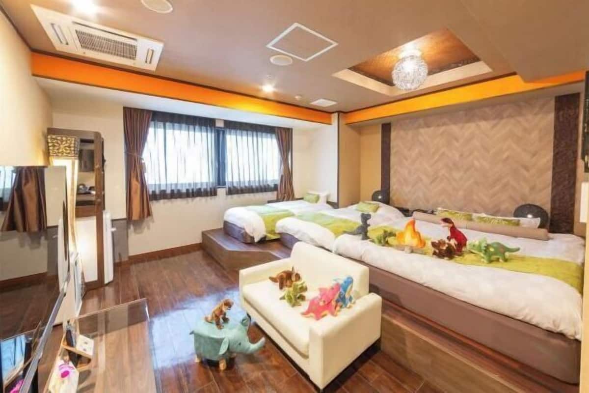 1 bedroom, down comforters, in-room safe, desk