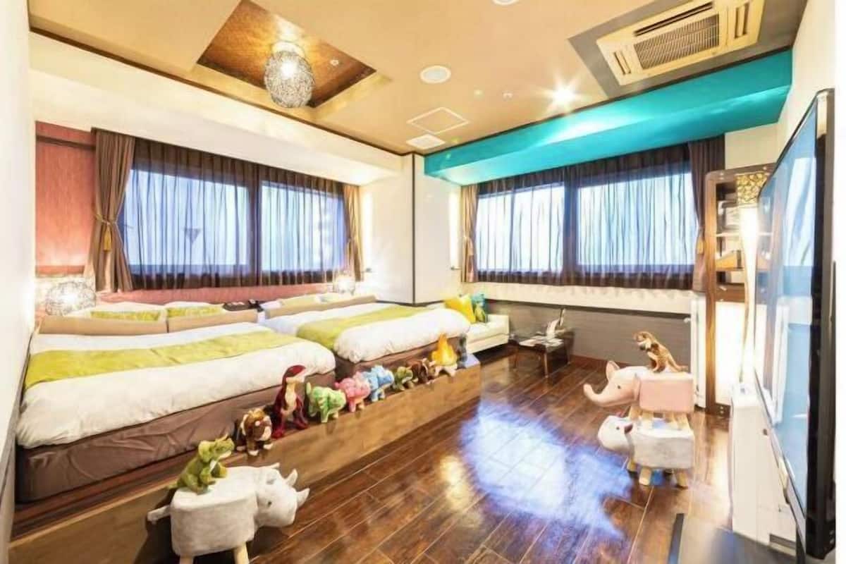 1 bedroom, down comforters, in-room safe, desk